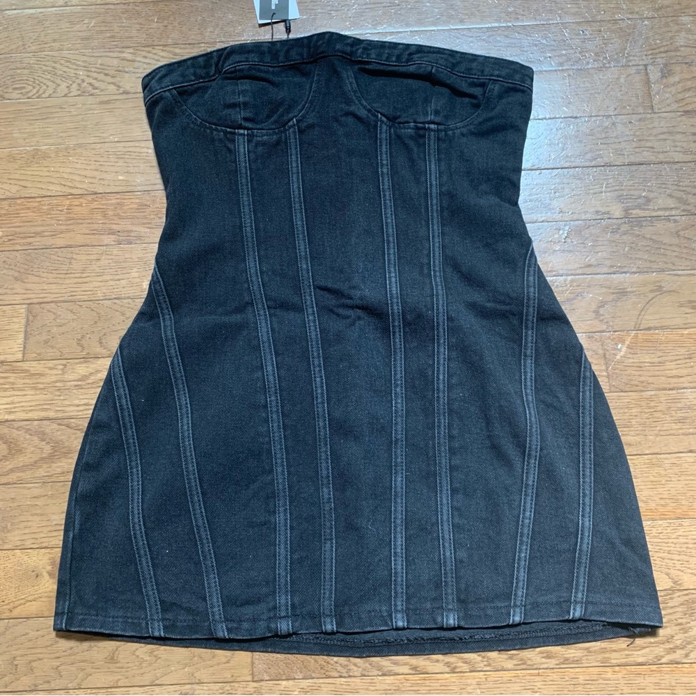 PrettyLittleThing Washed Black Seam Front Denim Mini Dress USA 8 , UK 12 Black - Picture 2 of 14